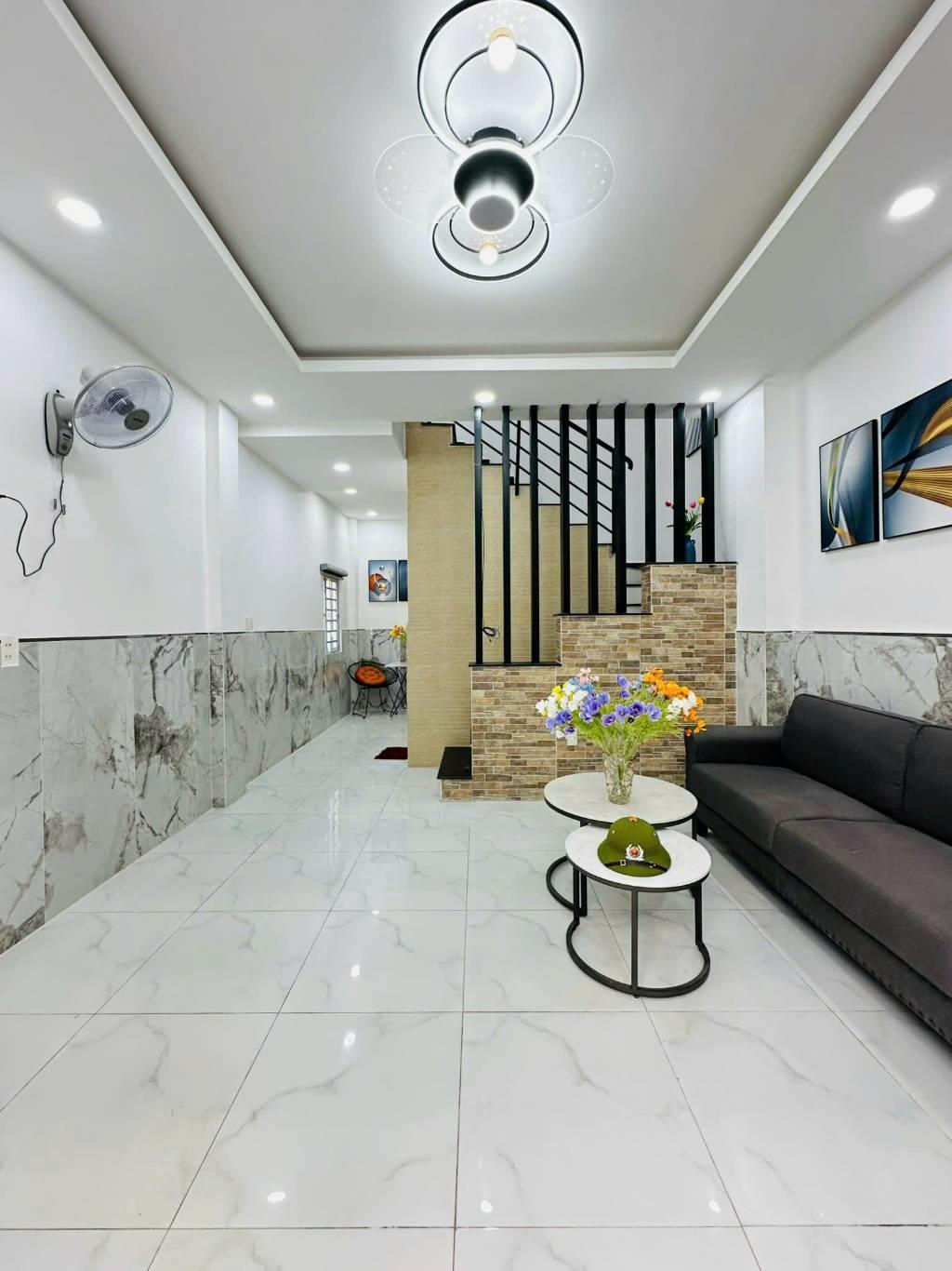 BÁN NHÀ GÒ VẤP - NHỈNH 3 TỶ - 2 TẦNG - TẶNG FULL NỘI THẤT